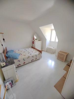 Maison - 84 m² - 4 pièces