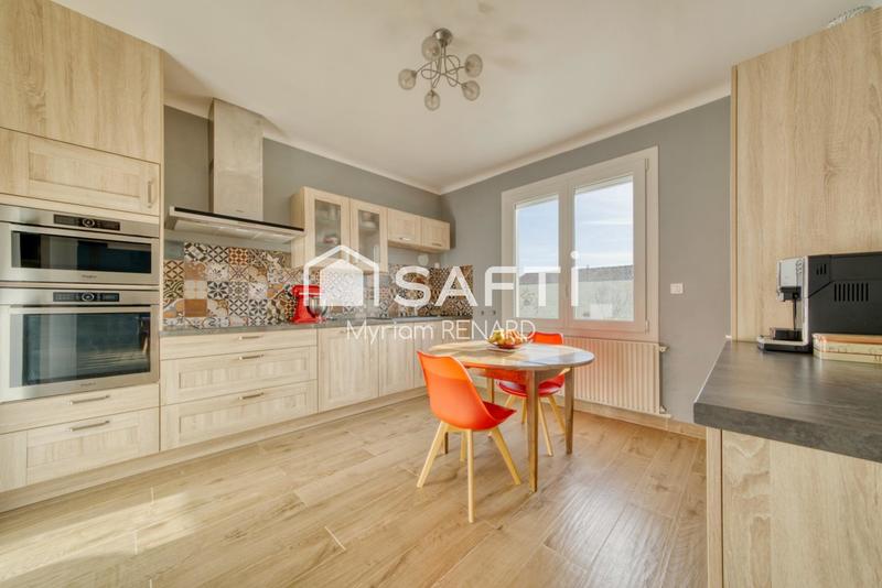 Maison - 95 m² - 3 pièces