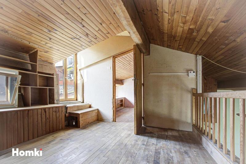 Maison - 142 m² - 6 pièces