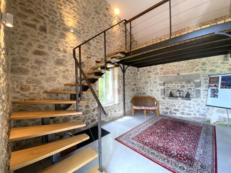 Propriété - 390 m² - 12 pièces