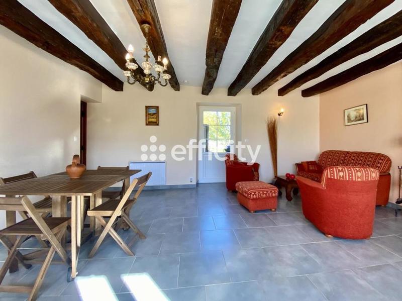 Maison - 272 m² - 12 pièces