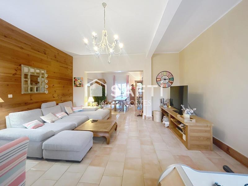 Maison - 345 m² - 10 pièces