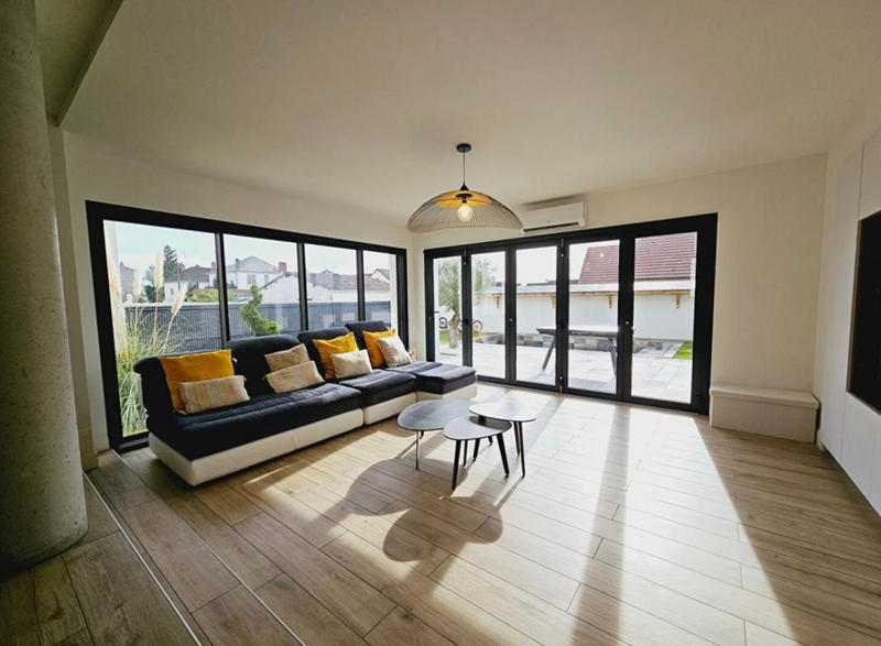 Maison - 136 m² - 6 pièces