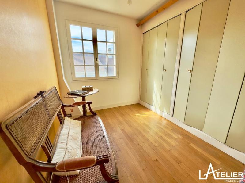 Maison - 170 m² - 10 pièces