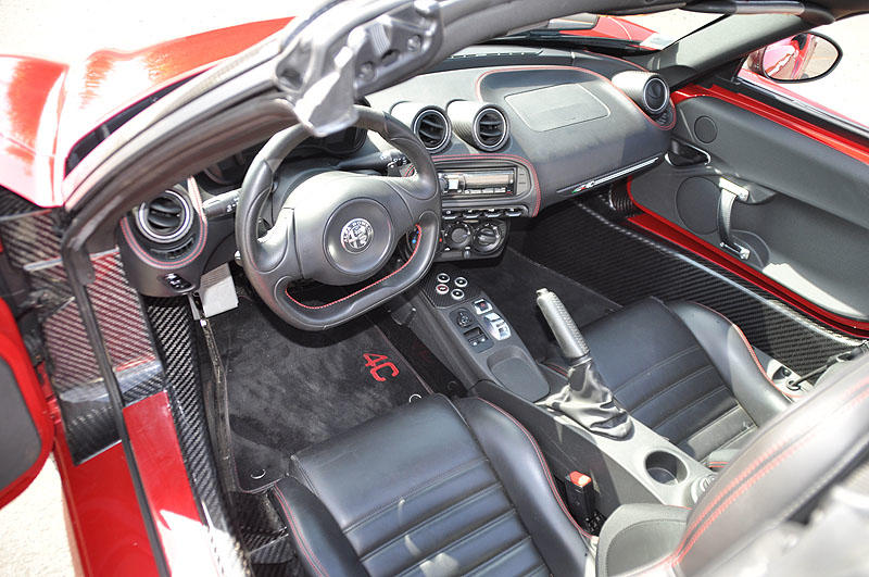 Alfa Romeo 4c spider1750 tbi 240cv standard edition pn 94 455€