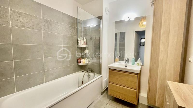 Appartement - 62 m² - 3 pièces