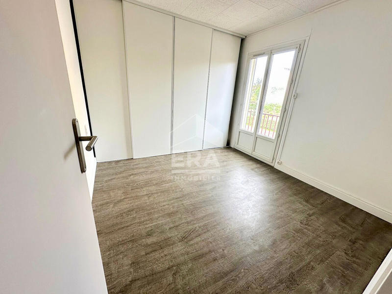 Appartement - 79 m² - 4 pièces