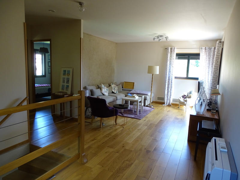 Villa - 233 m² - 9 pièces