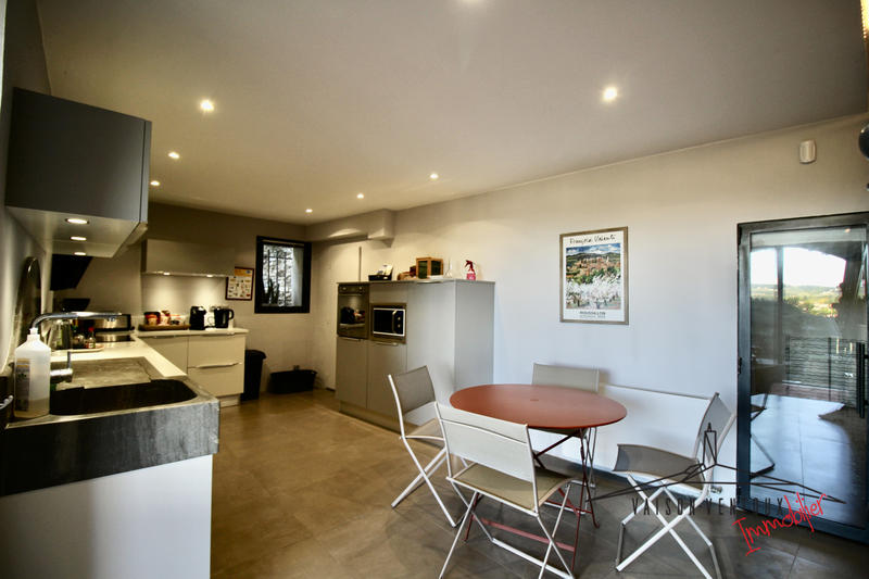 Maison de village - 177 m² - 6 pièces