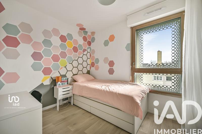 Appartement - 80 m² - 4 pièces