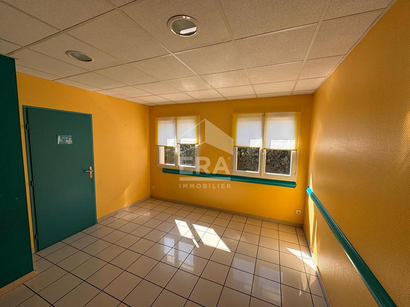 Bureau - 50 m² - 1 pièce