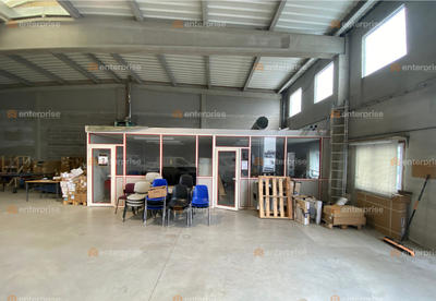 Local d'activité / Entrepôt - 400 m²
