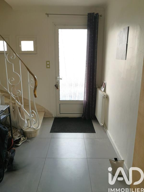 Maison - 95 m² - 5 pièces