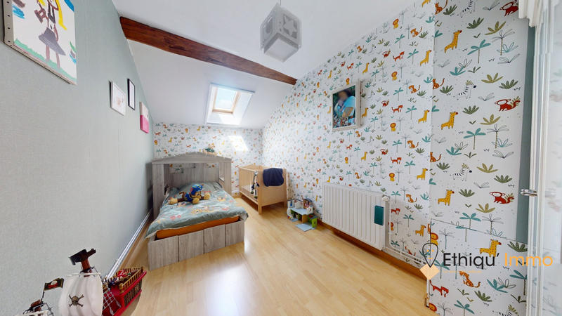 Appartement - 149 m² - 5 pièces