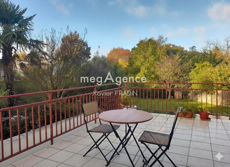 Maison - 112 m² - 5 pièces