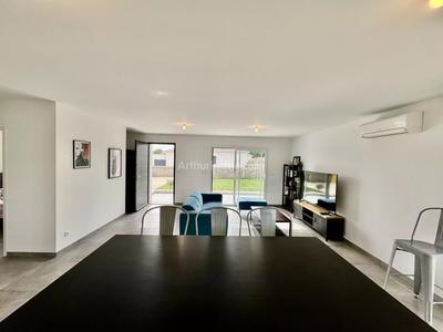 Maison - 89 m² - 4 pièces