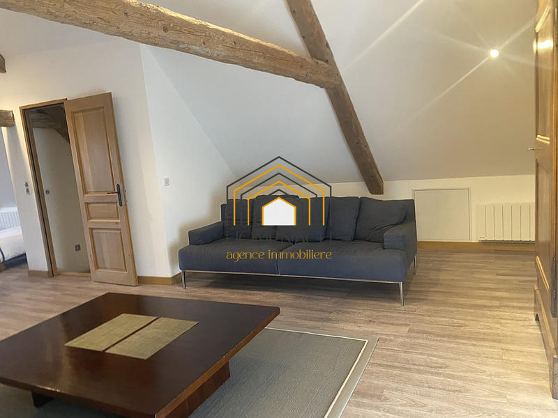 Maison traditionnelle - 145 m² - 4 pièces