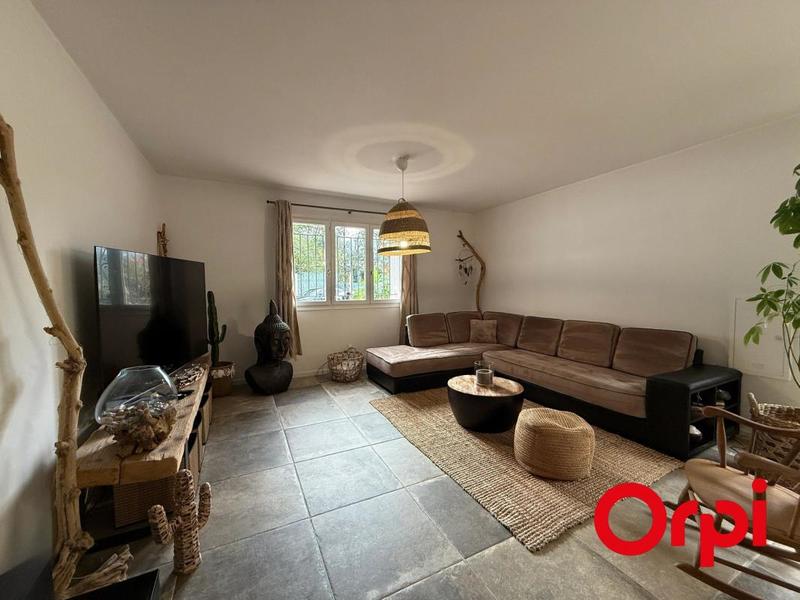 Maison - 110 m² - 4 pièces