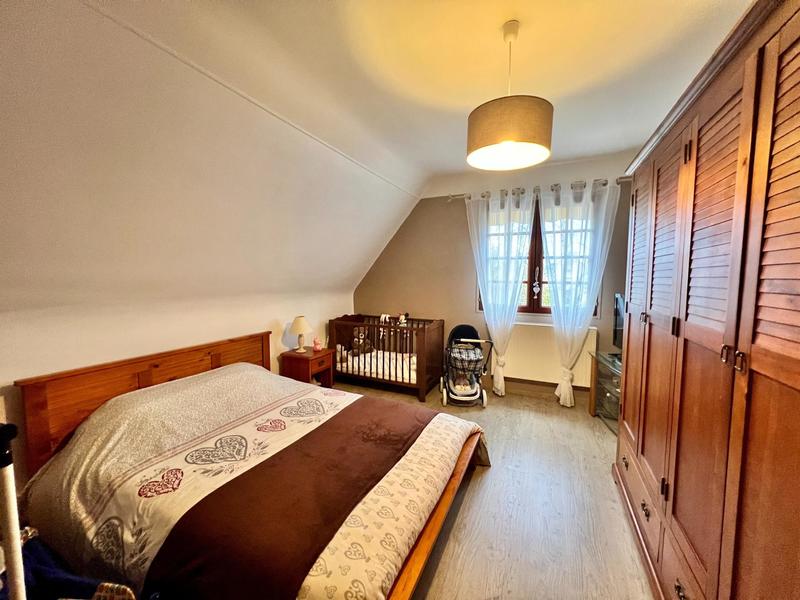 Maison - 183 m² - 6 pièces