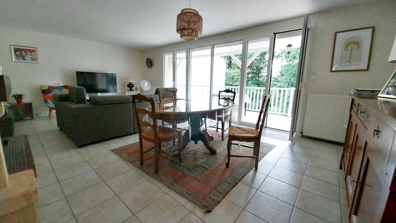 Maison - 136 m² - 5 pièces