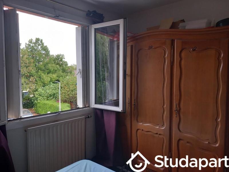 Chambre - 12 m² - 1 pièce