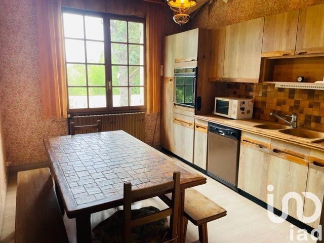 Maison - 166 m² - 7 pièces