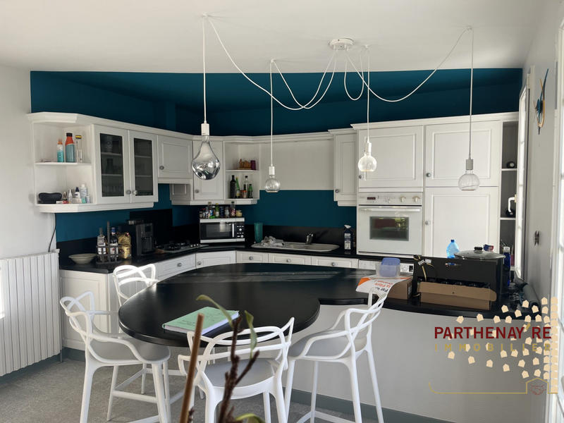 Maison - 151 m² - 7 pièces