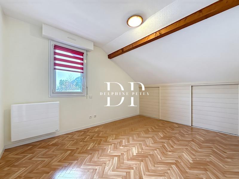 Appartement - 91 m² - 4 pièces