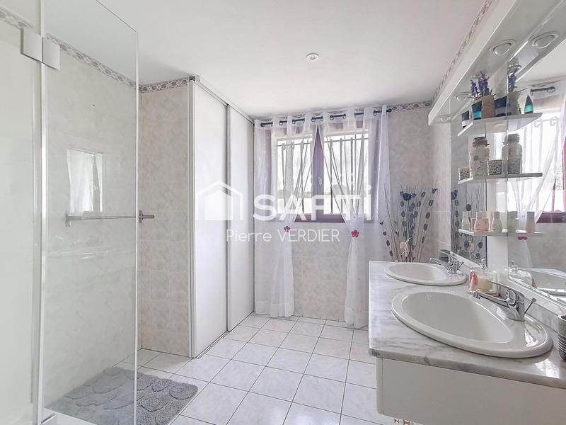 Maison - 173 m² - 6 pièces