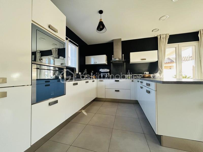 Maison - 130 m² - 5 pièces