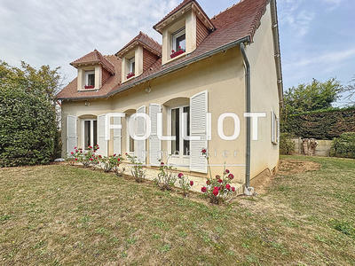Maison - 114 m² - 6 pièces