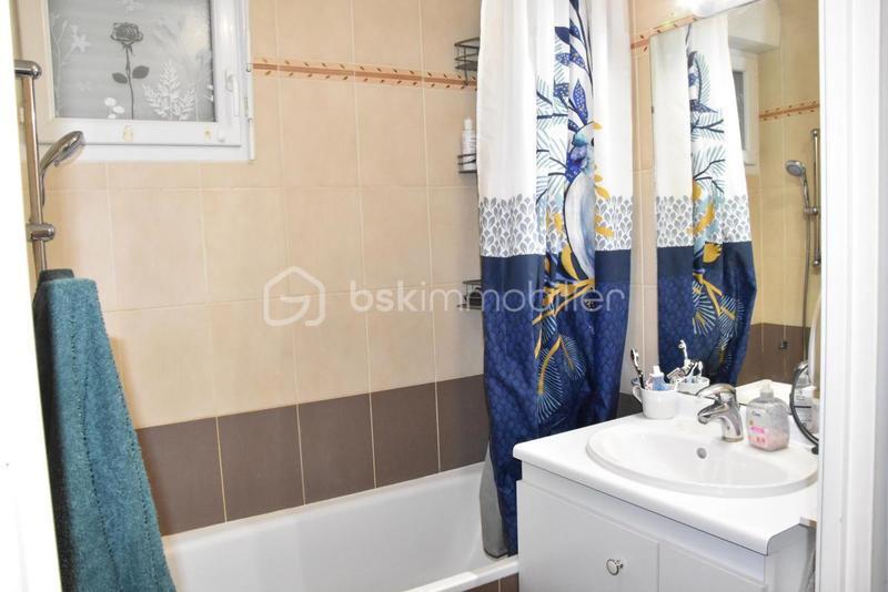 Appartement - 49 m² - 2 pièces