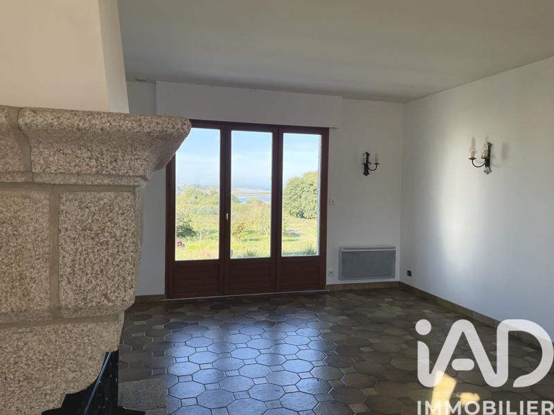 Maison - 181 m² - 8 pièces