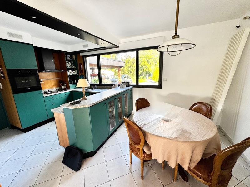 Maison - 144 m² - 6 pièces