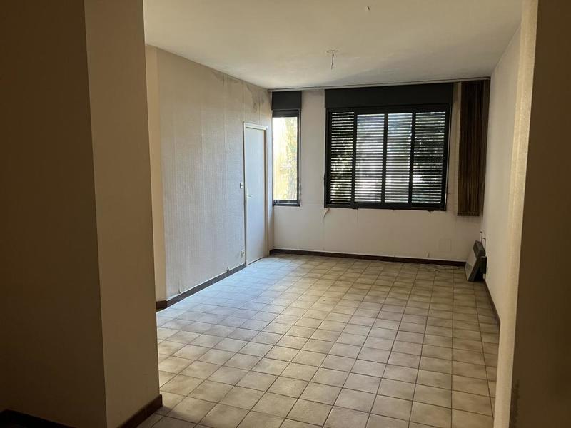 Immeuble - 285 m² - 17 pièces