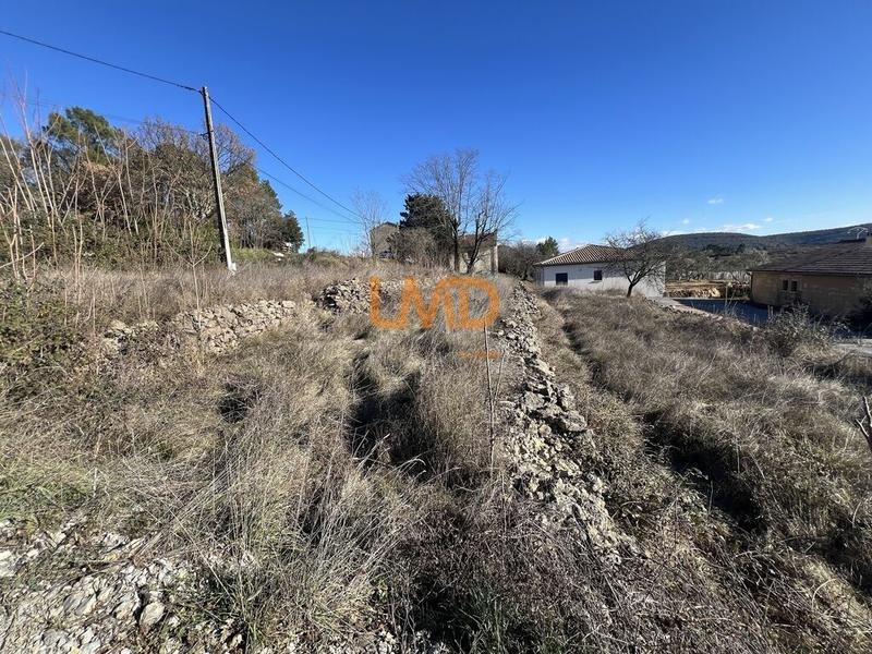 Terrain industriel - 997 m²