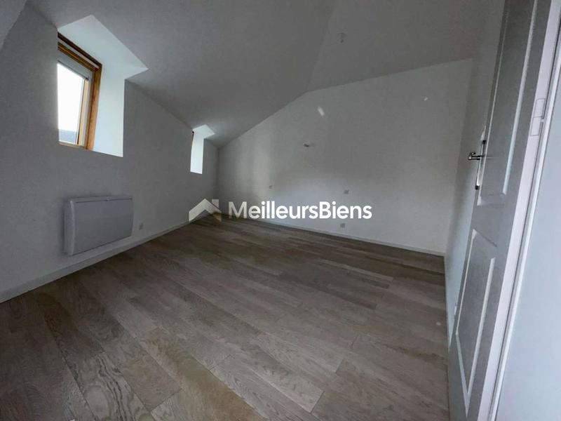 Duplex - 149 m² - 7 pièces