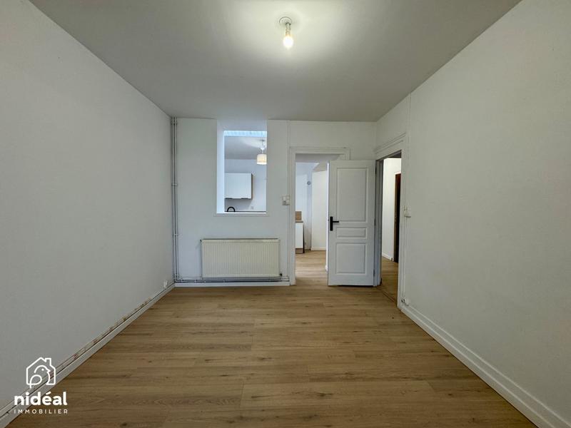 Maison - 95 m² - 5 pièces