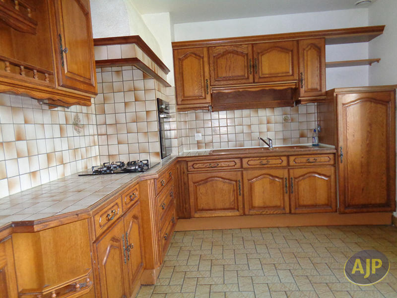 Maison - 113 m² - 6 pièces