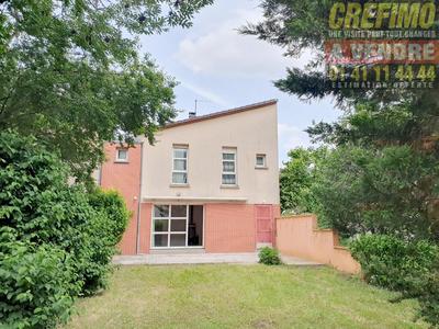 Maison - 122 m² - 4 pièces