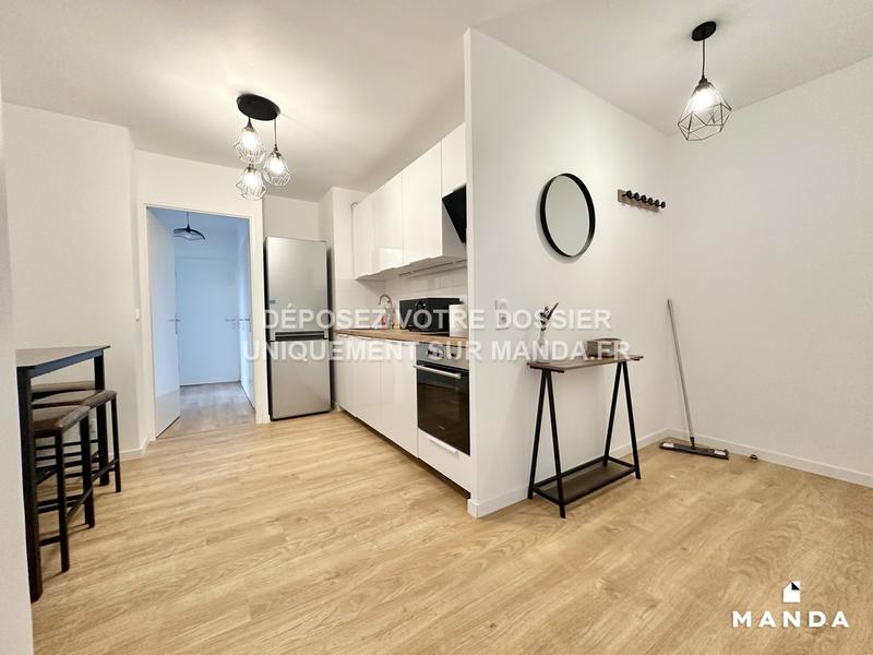 Chambre - 9 m² - 4 pièces