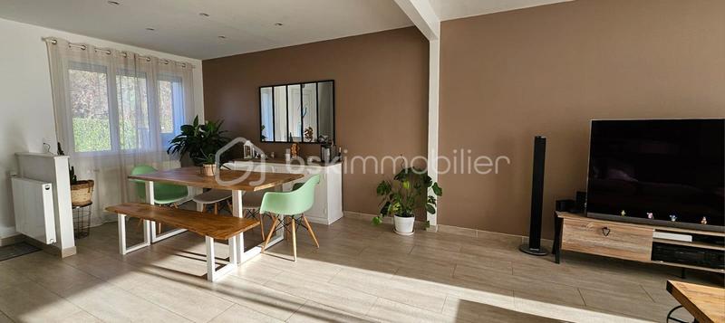 Maison de ville - 100 m² - 5 pièces