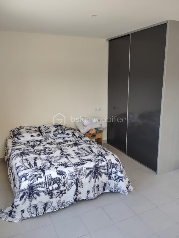 Propriété - 368 m² - 14 pièces