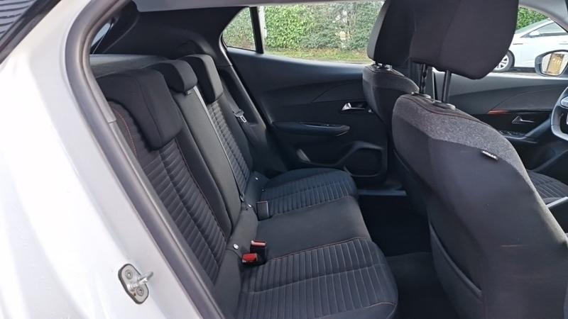 Peugeot 2008 bluehdi 110 ss bvm6 active business