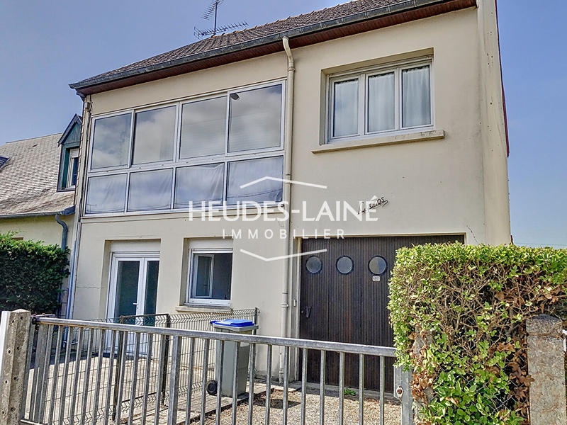 Immeuble - 110 m² - 6 pièces