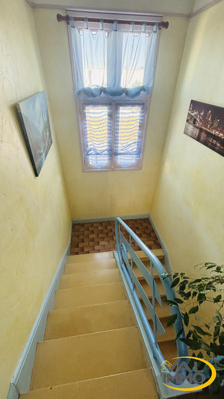 Maison - 136 m² - 5 pièces