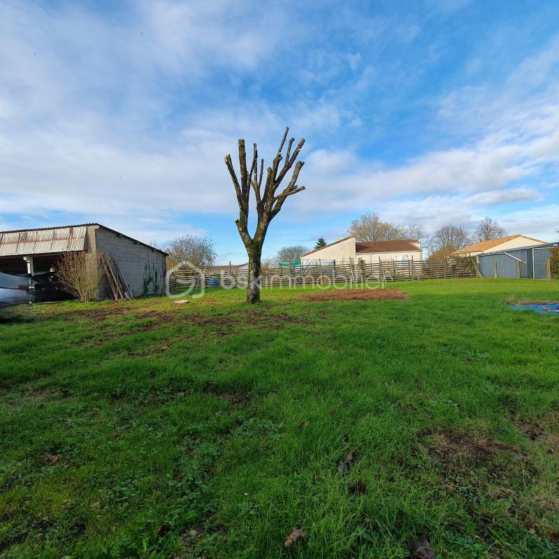 Maison traditionnelle - 191 m² - 7 pièces