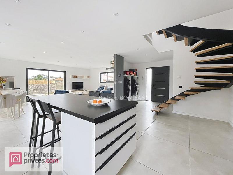 Maison - 124 m² - 4 pièces