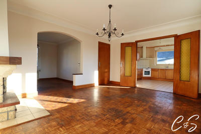 Maison - 112 m² - 5 pièces