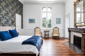 Manoir - 1 200 m² - 18 pièces